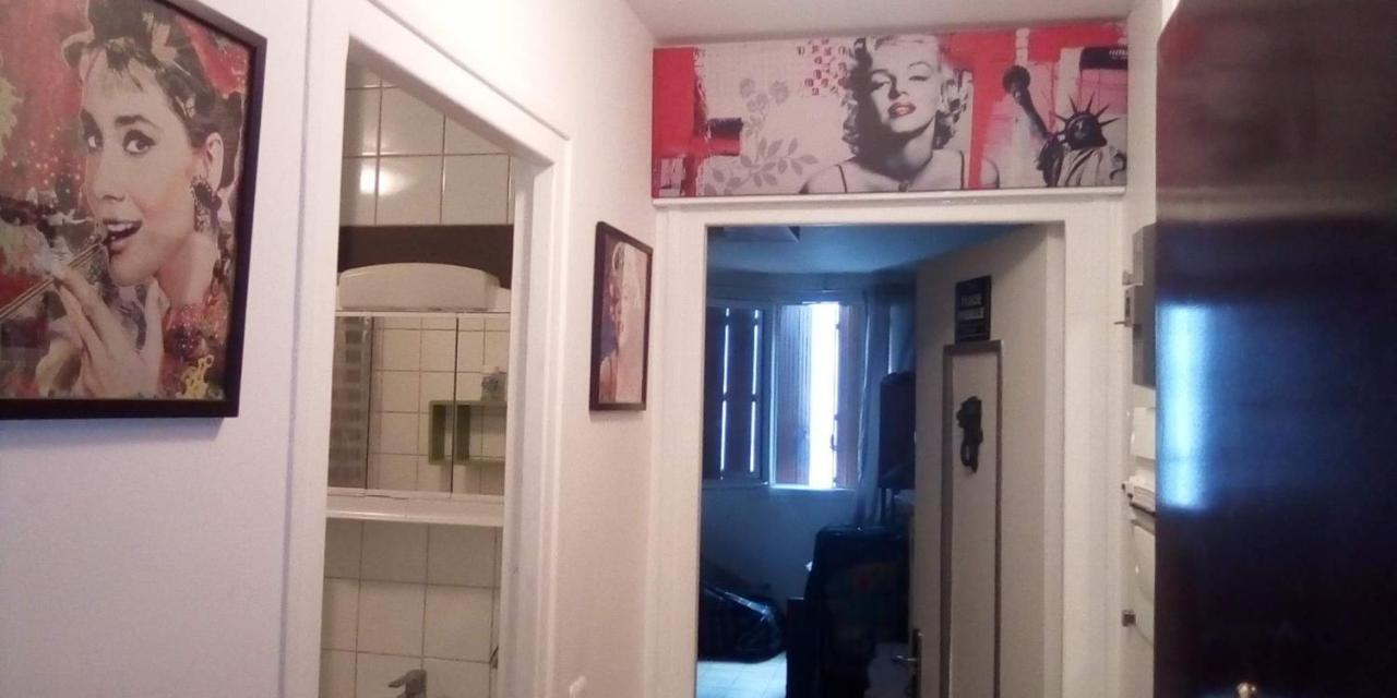 Studio Pigalle De 25 M2 - 2 Lits Simples Type Gigogne Pour 2 Personnes - Coeur Touristique De Paris - 2 Minutes De La Station Metro Pigalle ,Petit Train Vers La Butte Montmartre-Cabarets Moulin Rouge,Chez Michou-Restaurants Bouillon Pigalle,Berliner Eksteriør billede
