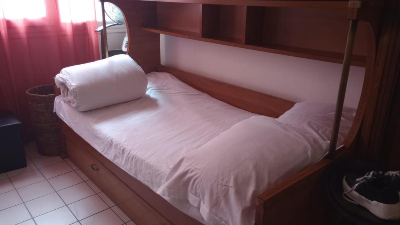 Studio Pigalle De 25 M2 - 2 Lits Simples Type Gigogne Pour 2 Personnes - Coeur Touristique De Paris - 2 Minutes De La Station Metro Pigalle ,Petit Train Vers La Butte Montmartre-Cabarets Moulin Rouge,Chez Michou-Restaurants Bouillon Pigalle,Berliner Eksteriør billede