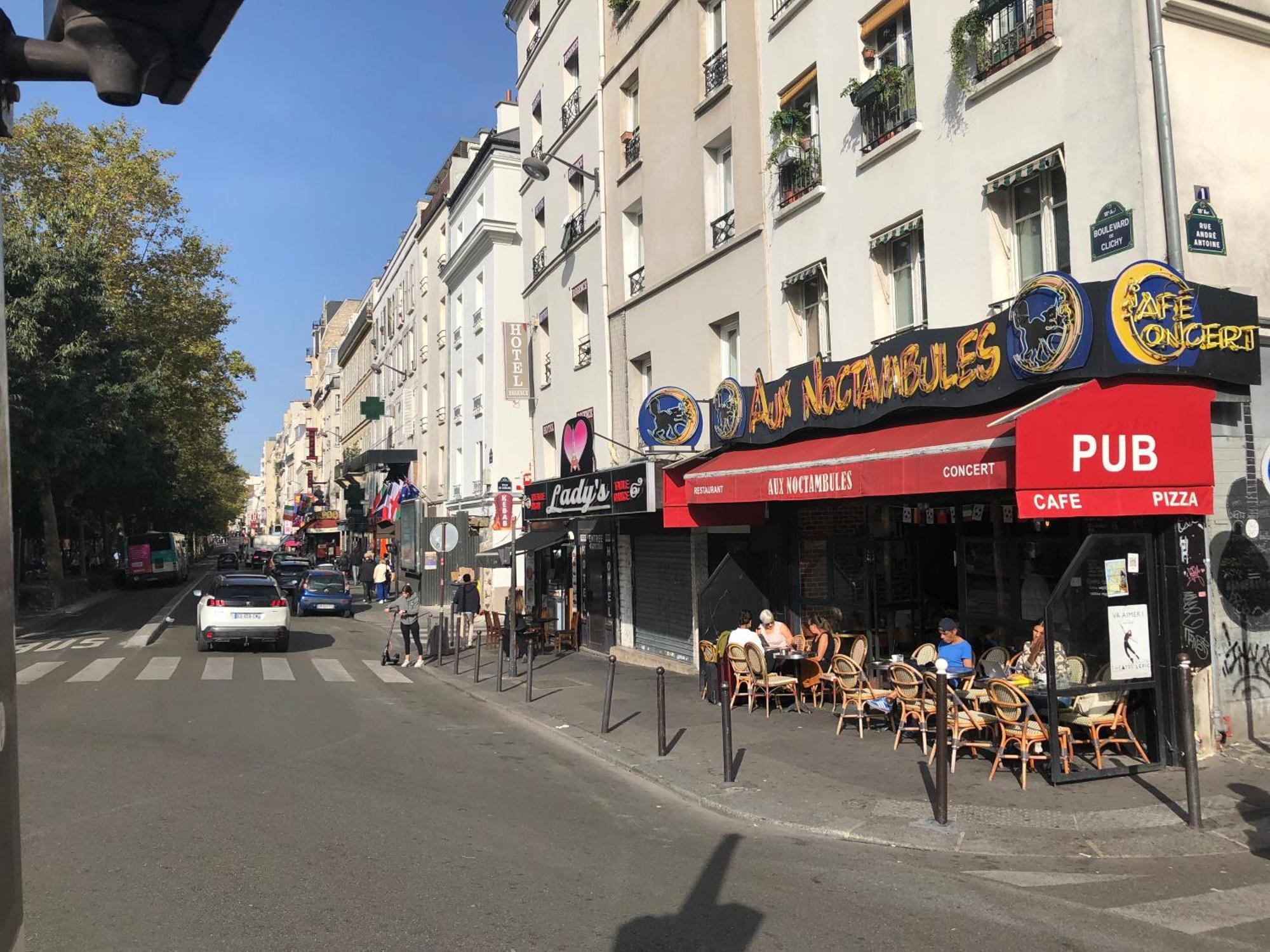 Studio Pigalle De 25 M2 - 2 Lits Simples Type Gigogne Pour 2 Personnes - Coeur Touristique De Paris - 2 Minutes De La Station Metro Pigalle ,Petit Train Vers La Butte Montmartre-Cabarets Moulin Rouge,Chez Michou-Restaurants Bouillon Pigalle,Berliner Eksteriør billede