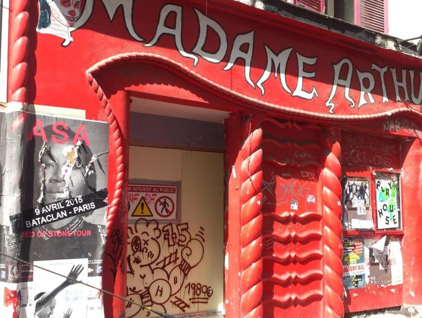 Studio Pigalle De 25 M2 - 2 Lits Simples Type Gigogne Pour 2 Personnes - Coeur Touristique De Paris - 2 Minutes De La Station Metro Pigalle ,Petit Train Vers La Butte Montmartre-Cabarets Moulin Rouge,Chez Michou-Restaurants Bouillon Pigalle,Berliner Eksteriør billede