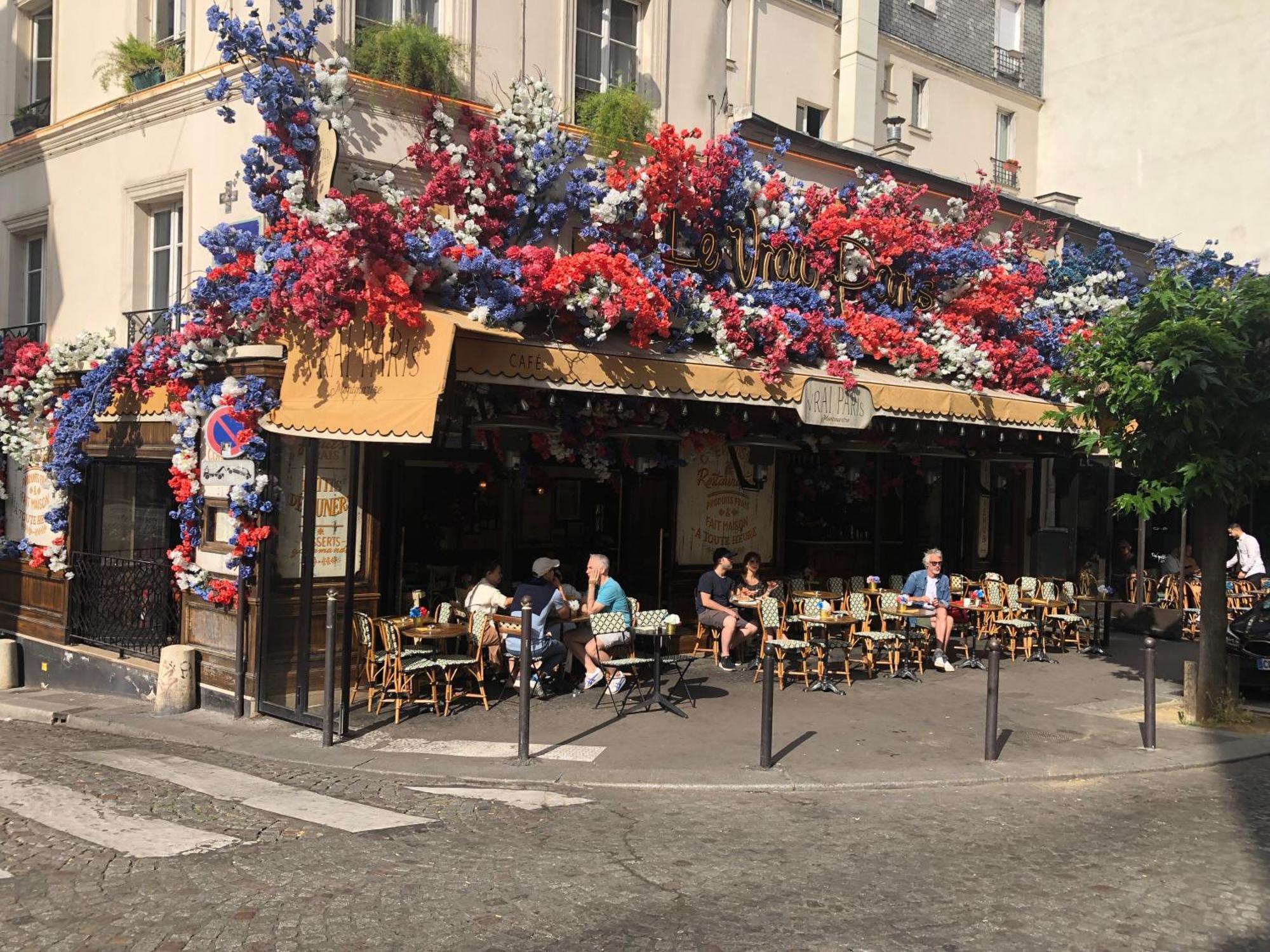Studio Pigalle De 25 M2 - 2 Lits Simples Type Gigogne Pour 2 Personnes - Coeur Touristique De Paris - 2 Minutes De La Station Metro Pigalle ,Petit Train Vers La Butte Montmartre-Cabarets Moulin Rouge,Chez Michou-Restaurants Bouillon Pigalle,Berliner Eksteriør billede